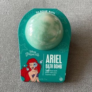Da Bomb Bath Fizzers The Little Mermaid Princess Ariel Bath Bomb - 7oz